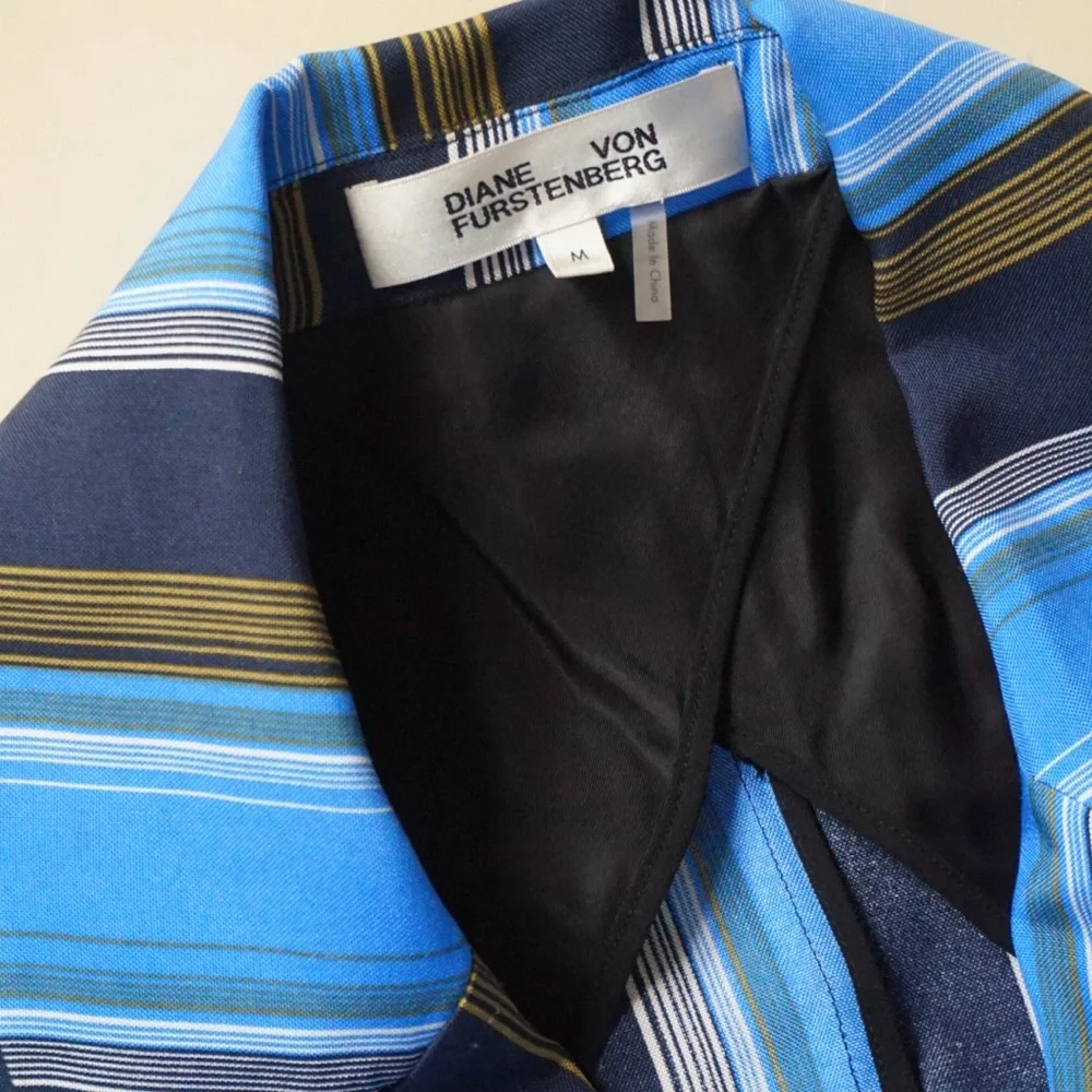 Diane Von Furstenberg Belted Silk Long Line Trench - Size Medium - Picture 3 of 8